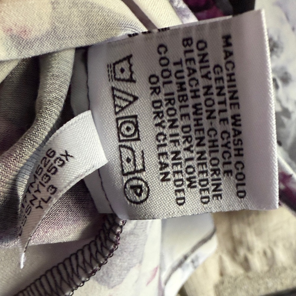 Calvin Klein Purple and Gray Floral Blouse Flatter Sleeve L - Picture 8 of 8